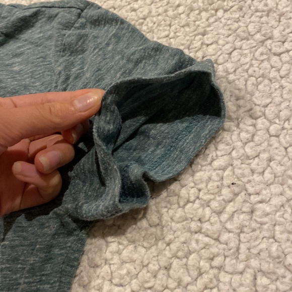 Green soft tshirt - Picture 3 of 5